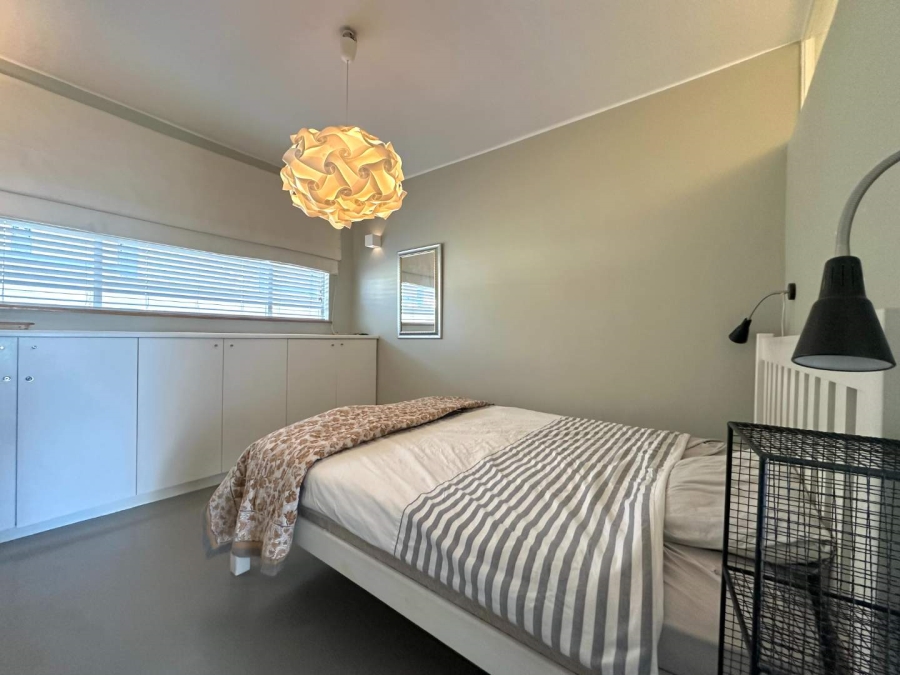To Let 2 Bedroom Property for Rent in Muizenberg Western Cape